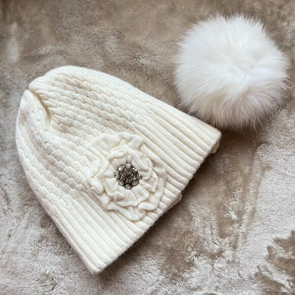 La-El All White Wool & Angora Detachable Pom Pom Beanie Hat (White POM)
